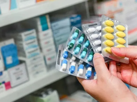 Gia hạn thêm hàng trăm loại thuốc, nguyên liệu làm thuốc