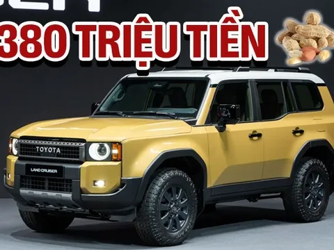 Toyota Land Cruiser Prado 2024 bị 'bán kèm lạc' tới 380 triệu đồng: Kính chắn gió đắt gấp 5 lần Lexus, bộ lốp giá bằng một nửa VinFast VF 3