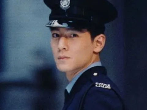 Mỹ nam gây sốt MXH vì tăng 2,2 triệu followers chỉ sau 2 ngày, visual xuống dốc vẫn giữ nguyên độ hot