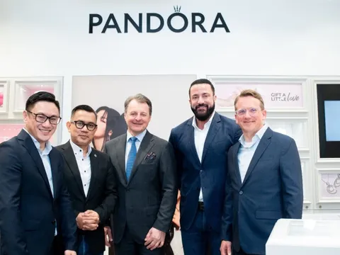 CEO thương hiệu trang sức lớn hàng đầu thế giới đến thăm thị trường Việt Nam