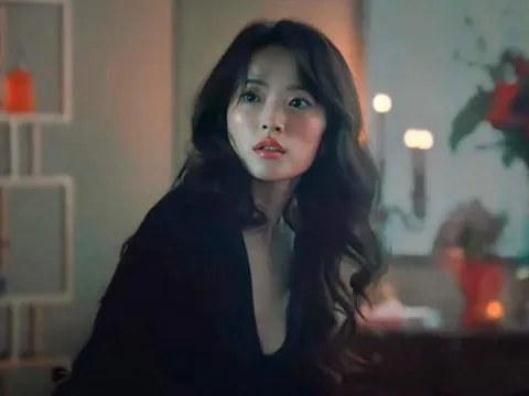 Mỹ nhân mặc đẹp nhất màn ảnh Hàn hiện tại: Sang chảnh mọi khung hình, biến phim thành sàn catwalk