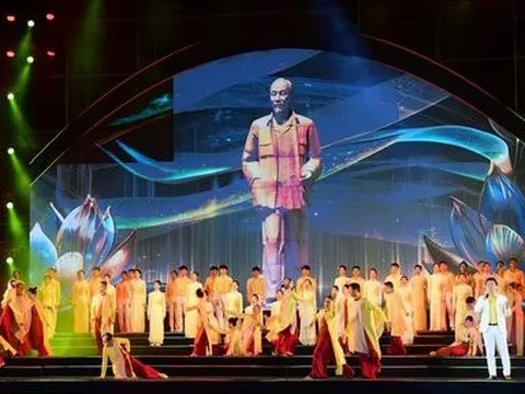 Đặc sắc chương trình nghệ thuật Từ Làng Sen đến Thành phố Hồ Chí Minh