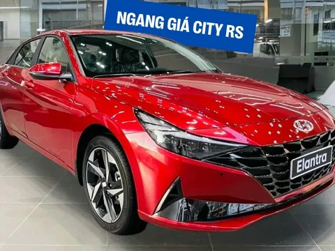 Hyundai Elantra giảm giá tới 125 triệu tại đại lý: Bản cao cấp còn hơn 600 triệu, đấu Civic với giá chỉ ngang City