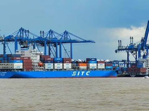 Tươi sáng bức tranh xuất khẩu hàng hóa