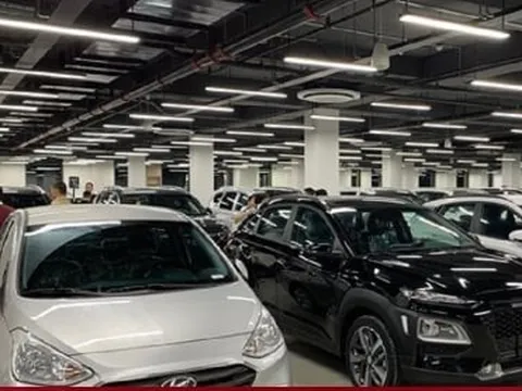 Sức mua giảm, loạt mẫu ô tô tiếp tục giảm giá mạnh cuối tháng 5