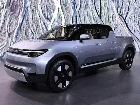 Toyota muốn làm bán tải cỡ nhỏ dưới Hilux và đây là bản mẫu tiềm năng nhất: Thiết kế hiện đại, chạy điện, tốn 3 năm nghiên cứu phát triển