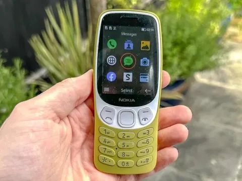 Nhiều người cứ phát cuồng với điện thoại "cục gạch" Nokia: Tôi dùng thử vài ngày là bỏ, không chịu nổi