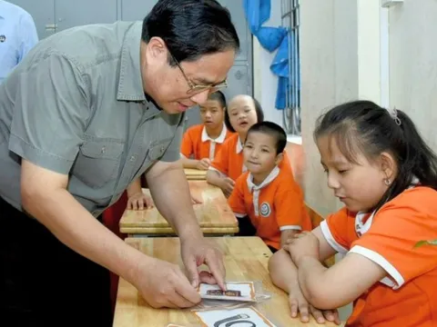 Khắc phục rào cản tiếp cận bình đẳng giáo dục đối với trẻ khuyết tật