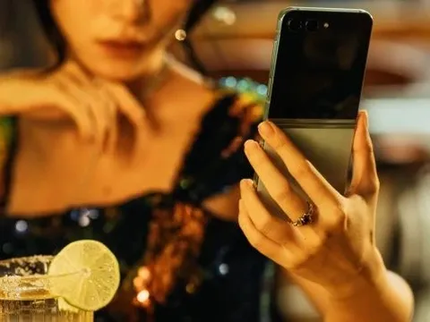 Vua điện thoại Android đình đám một thời bất ngờ giảm mạnh 11 triệu đồng, rẻ hiếm có trong lịch sử