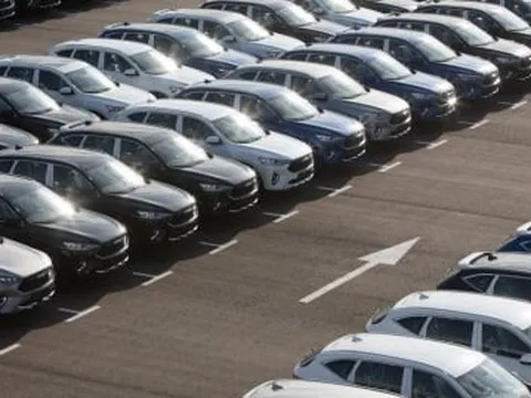 Bị 'thất sủng' ở quê nhà, xe xăng Trung Quốc đắt hàng tại Nga