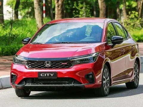 Honda City bất ngờ giảm mạnh tại đại lý, giá mới không tới 500 triệu đồng, quyết đua doanh số với Hyundai Accent và Toyota Vios