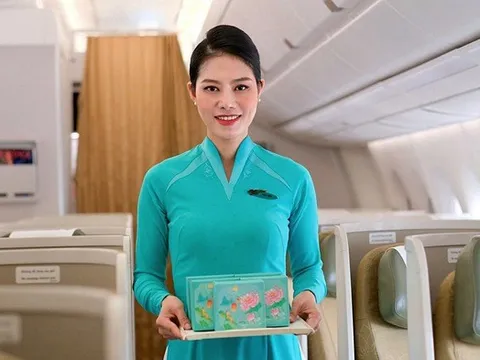 Thưởng thức bánh Trung thu trên bầu trời cùng Vietnam Airlines