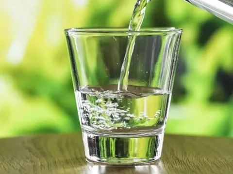 Truyền tai nhau uống "nước" chữa bách bệnh, nhiều người nguy kịch