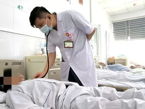 Ba người cùng xã nhập viện vì viêm màng não do giun ký sinh