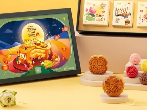 Hộp bánh Trung thu cá nhân hóa của Cái Lò Nướng tạo ấn tượng mạnh