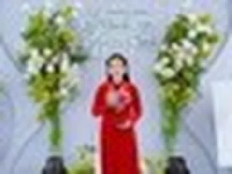 Vừa truyền máu vừa ôm con, mẹ đơn thân 3 con vượt bệnh hiểm để thực hiện ước mơ