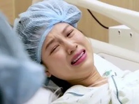 Á hậu làm mẹ đơn thân: "Tôi cứ sờ xem con còn thở không, tim còn đập không"