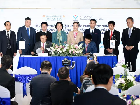 Bà Akie Abe, Chủ tịch Quỹ hỗ trợ đóng góp xã hội Nhật Bản, phu nhân Cố Thủ tướng Nhật Bản Shinzo Abe tham dự sự kiện kỷ niệm 50 năm quan hệ ngoại giao Việt Nam - Nhật Bản