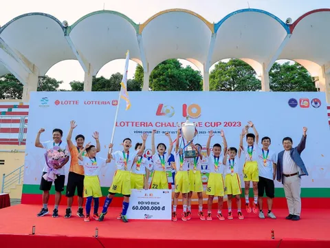 Bóng đá Học đường TP.HCM lập “cú đúp” vô địch, khép lại Lotteria Challenge Cup 2023 đầy cảm xúc 
